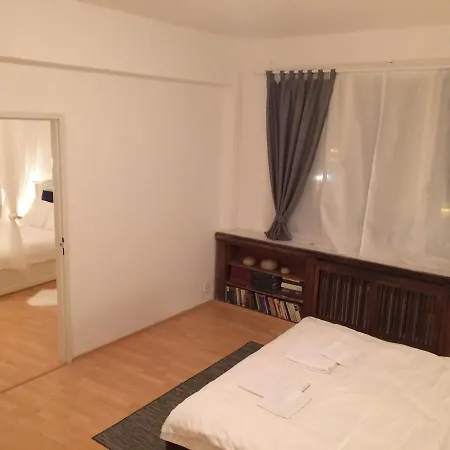 Charming Flat In Old Town With Amazing River Views Apartment