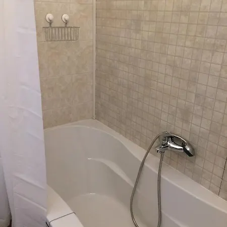 Charming Flat In Old Town With Amazing River Views *